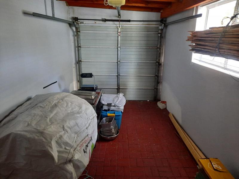 3 Bedroom Property for Sale in De Kelders Western Cape